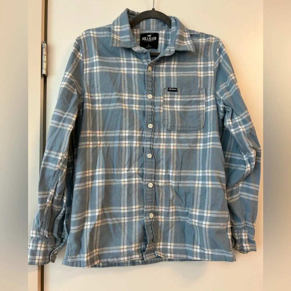 Hollister blue flannel size small - Picture 2 of 6